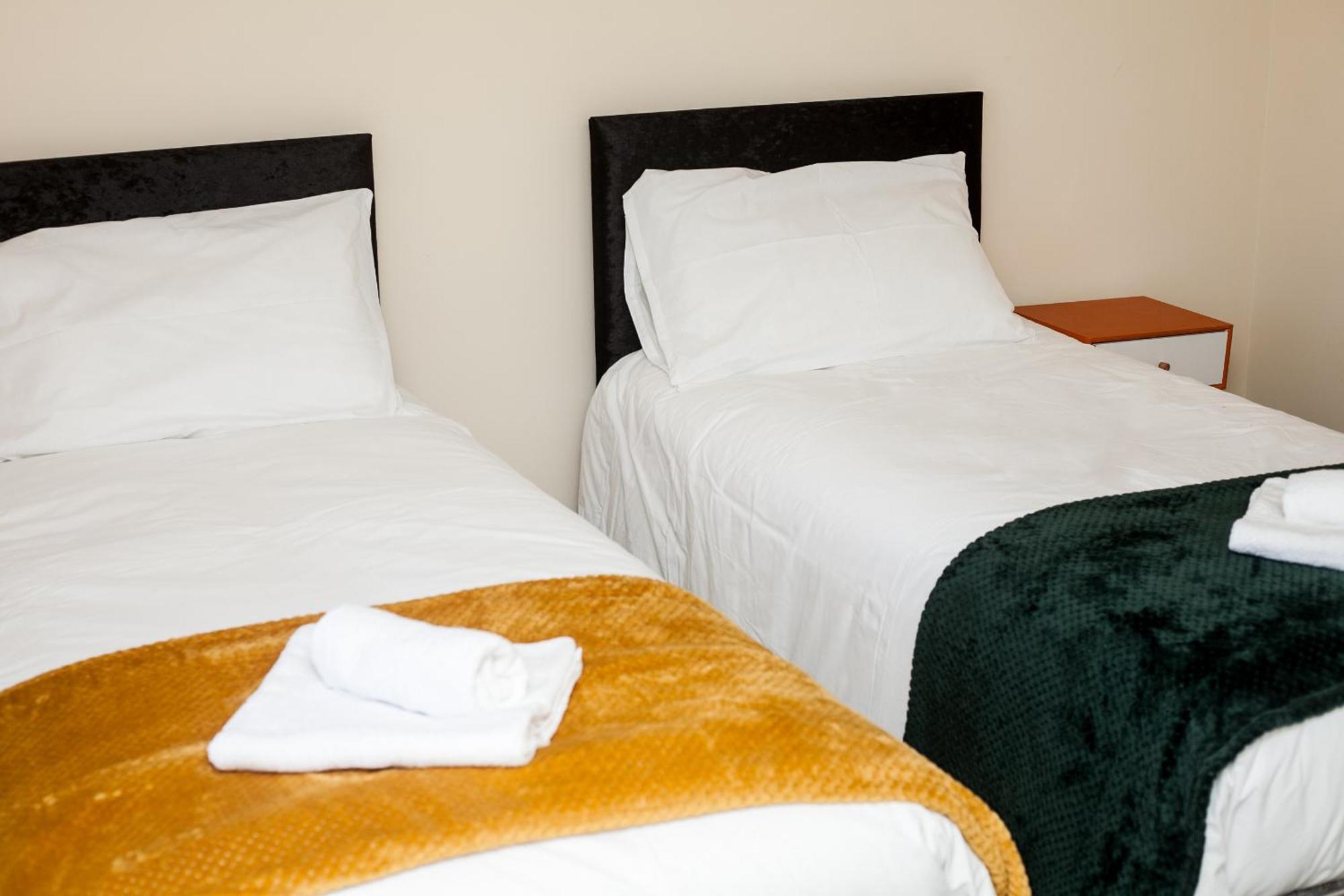 Avril Warwickshire Home Stay نيونياتون المظهر الخارجي الصورة