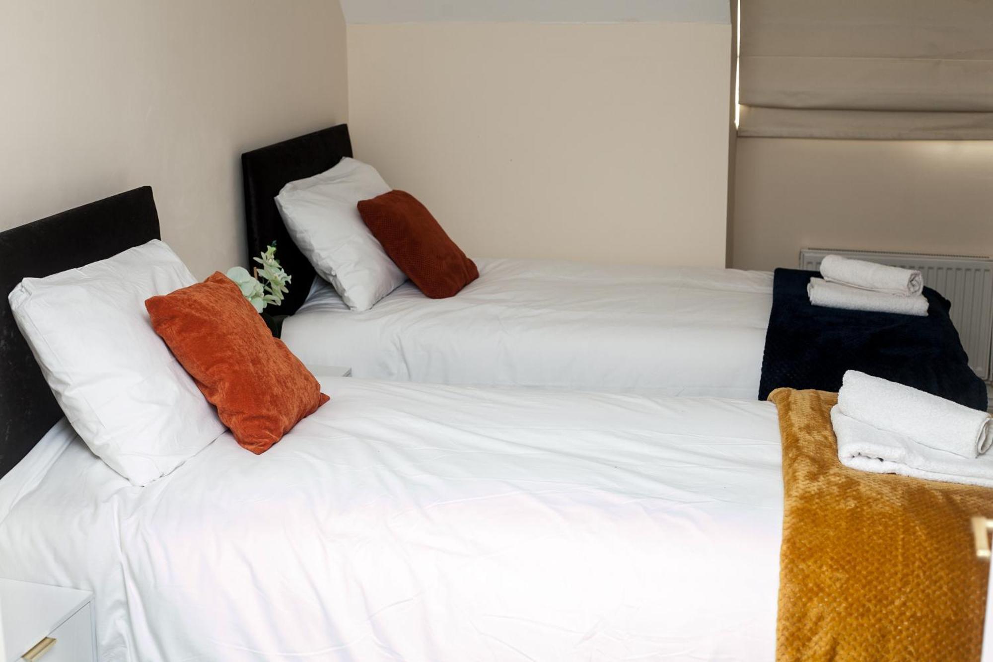 Avril Warwickshire Home Stay نيونياتون المظهر الخارجي الصورة