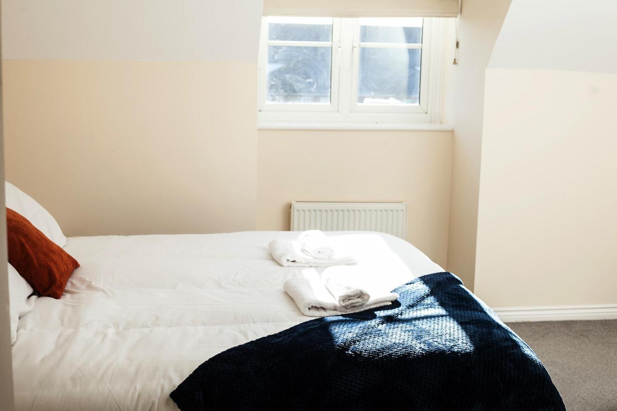 Avril Warwickshire Home Stay نيونياتون المظهر الخارجي الصورة