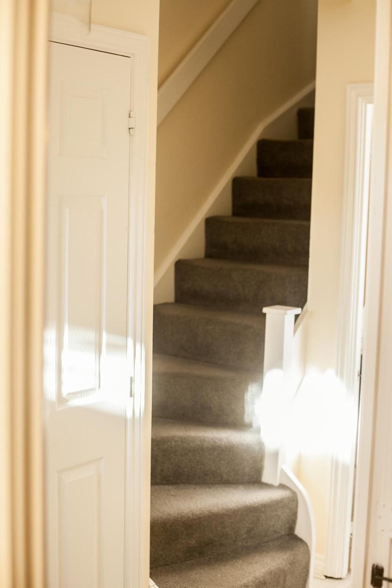 Avril Warwickshire Home Stay نيونياتون المظهر الخارجي الصورة