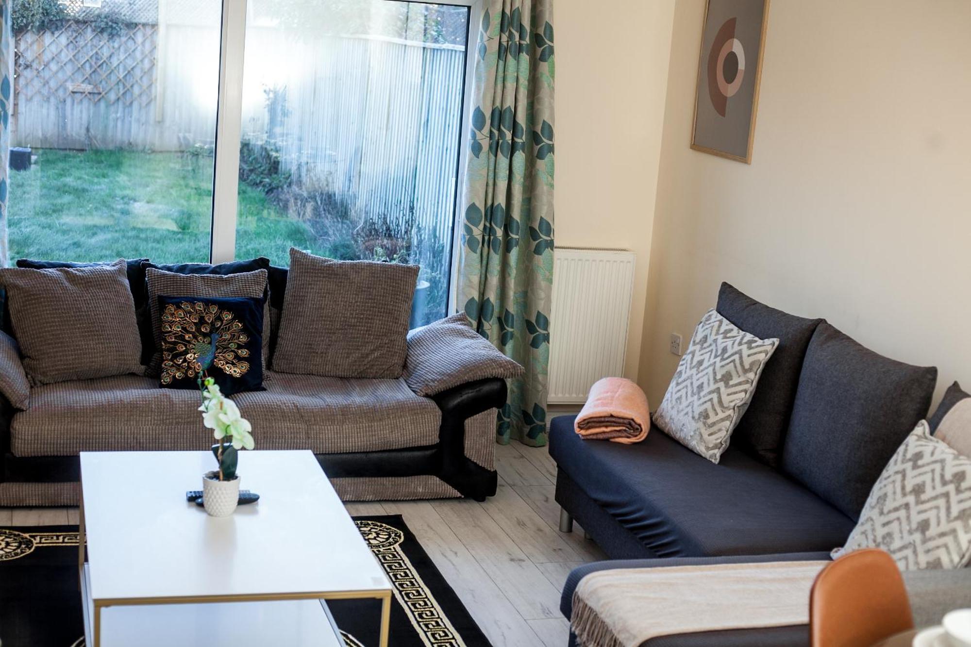 Avril Warwickshire Home Stay نيونياتون المظهر الخارجي الصورة